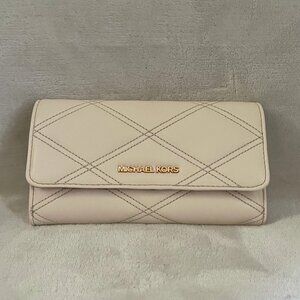 Michael Kors Trifold Wallet Cream